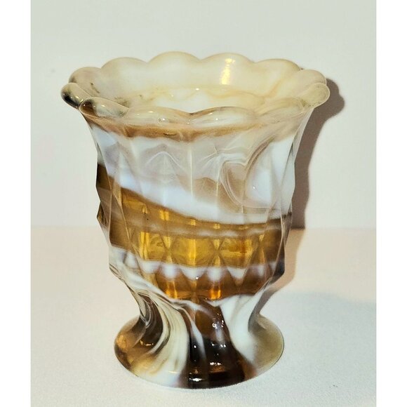Vintage Imperial Glass swirled Slag Glass Vase With Scalloped Rim & Textured Des - Picture 1 of 5